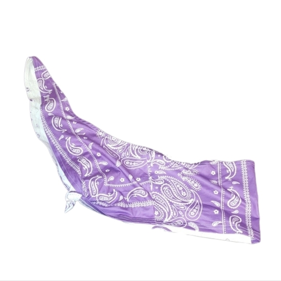 𝅺PAISLEY Crop Top - Picture 3 of 3